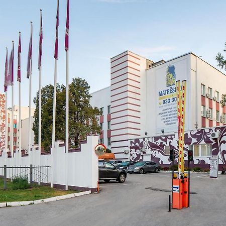 Business Hotel Matreshka Plaza Mekhzavod Exterior photo